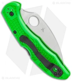 Spyderco Salt 2 Wharncliffe Lockback Knife Green FRN (3" Serr) C88FSWCGR2 -Spyderco Sales Store Spyderco Salt 2 Wharncliffe LB Green FRN Serr C88FSWCGR2 BHQ 121032 jr side